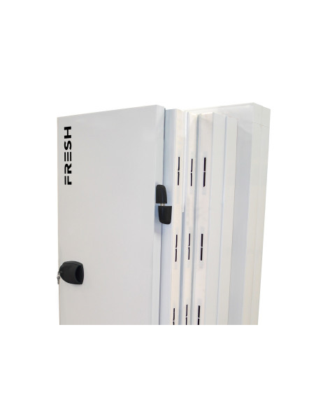 Chambre froide positive 2600 x 2600 - rayonnage et groupe fournis