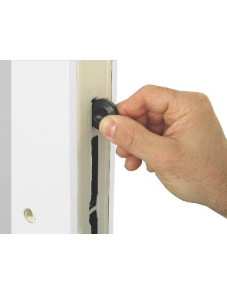 Chambre froide négative 2340 x 1440 - rayonnage et groupe inclus